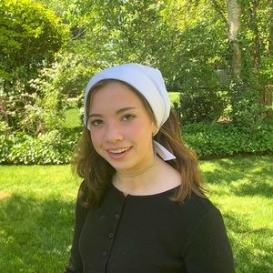 Meet your Posher, Caroline